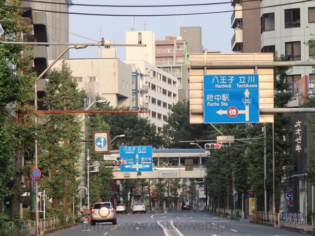 寿町一丁目交差点の写真