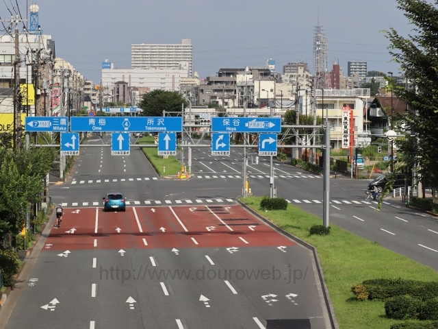 東伏見交差点の写真