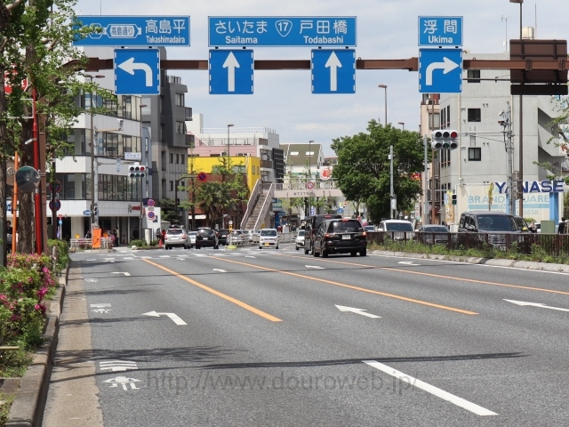 志村坂下交差点の写真
