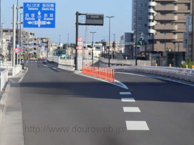 ���a��w�O�����_�̎ʐ^