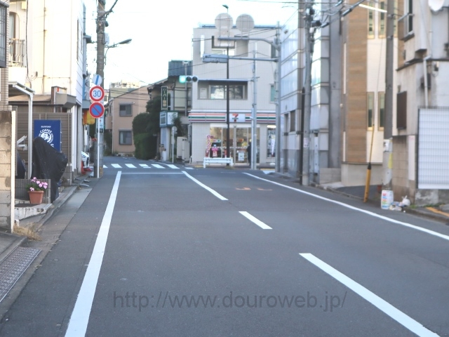 ���n�w�̓���̌����_�̎ʐ^