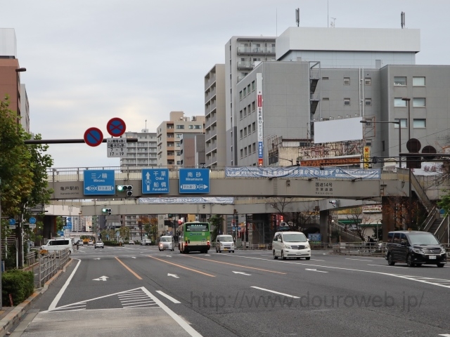亀戸駅前交差点の写真