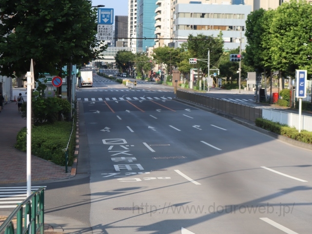 ���ǂ��w�O�����_�̎ʐ^