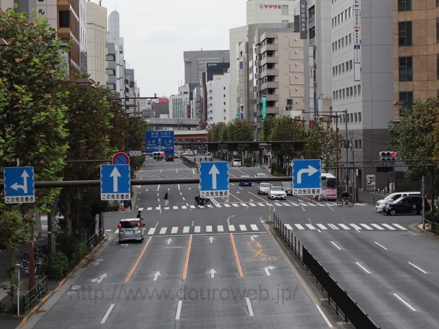 東神田交差点の写真