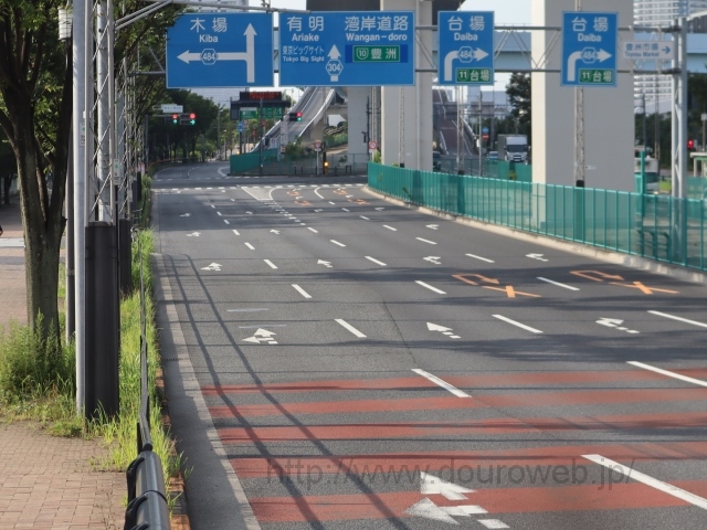 �V�L�F�w�̎ʐ^