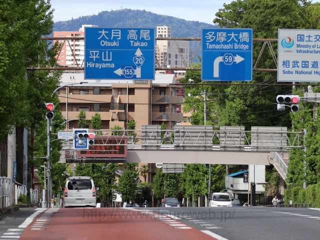 石川入口交差点の写真
