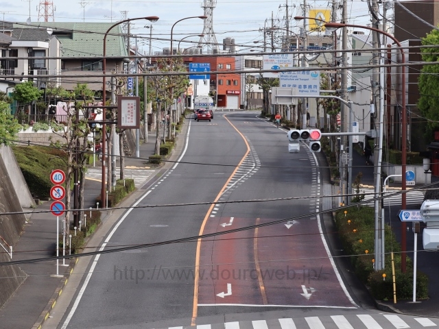 石川入口交差点の写真